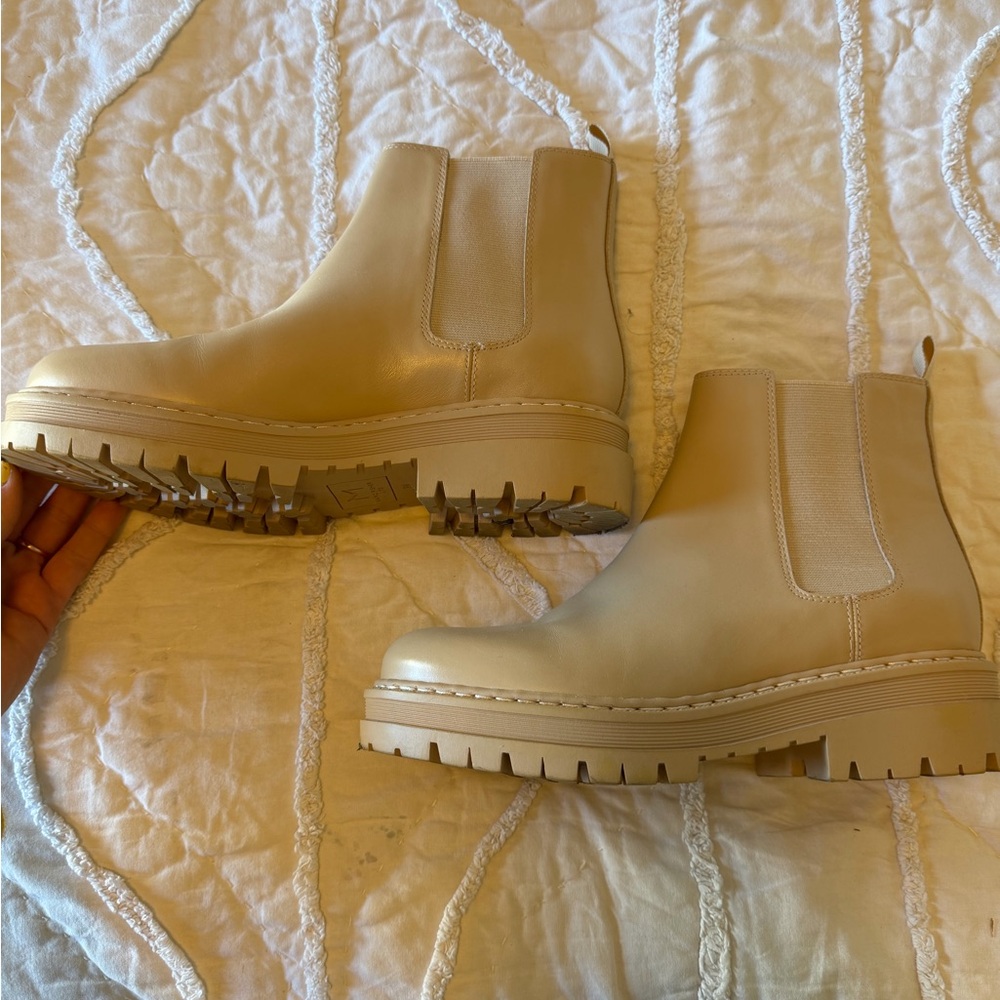 Marc Fisher Tan Lug Sole Boots